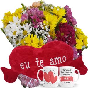 Buque com Flores Campestre+Coração Pelúcia "Eu Te Amo" 62x34+1Caneca Exclusiva da Melhor Mãe