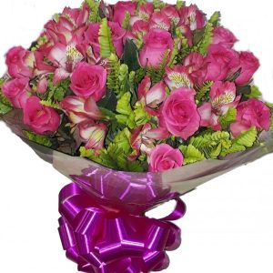 Buquê com Rosas Pink e Astromélias Rosa