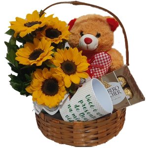 Cesta com 5 Girassóis+Urso Coração Amor 20cm+Caneca (Girassol)"Você é um presente"+Chocolate 8un